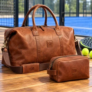 Ensemble cuir week-end et trousse personnalisé avec un logo de démonstration